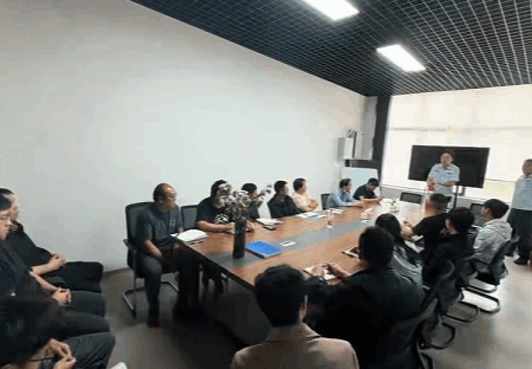 真空泵銷(xiāo)售及維保、非標(biāo)定制自動(dòng)化設(shè)備、加熱單元、加熱爐