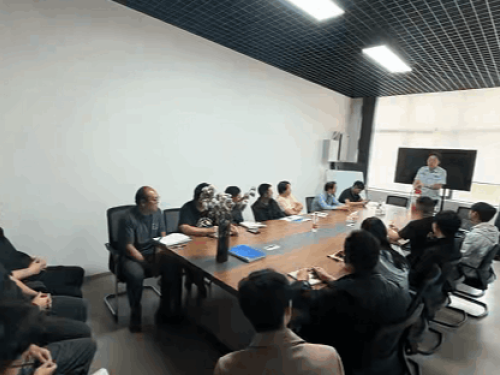 真空泵銷(xiāo)售及維保、非標(biāo)定制自動(dòng)化設(shè)備、加熱單元、加熱爐